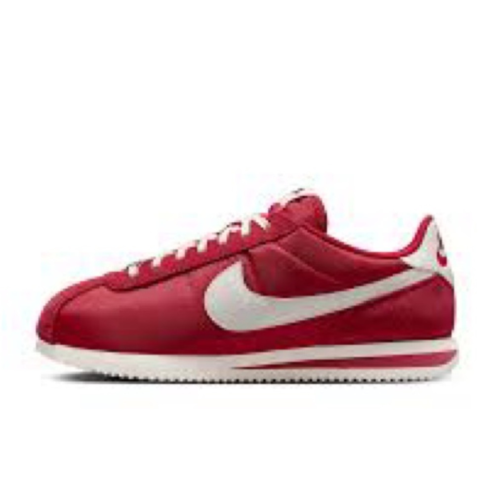 Nike Women's Red and White Sneakers